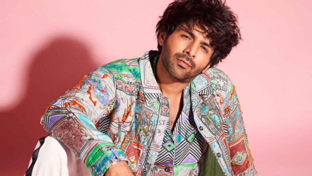 kartik aaryan, karina kubiliute