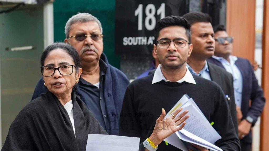 Mamata Banerjee Storms Supreme Court
