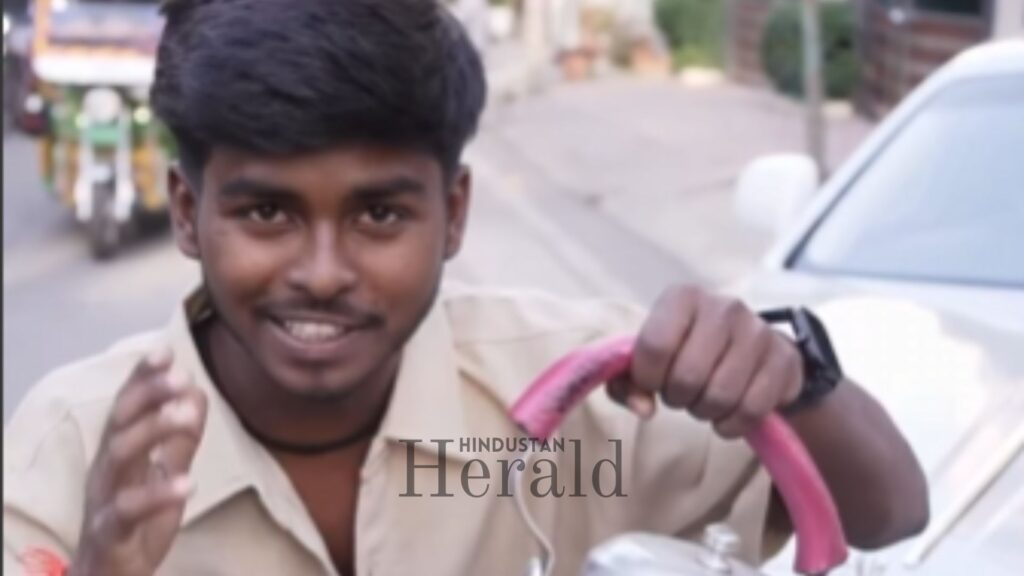 Chai, Rented Rolls-Royce