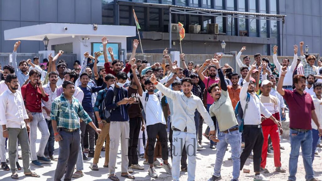 Noida Workers Protest