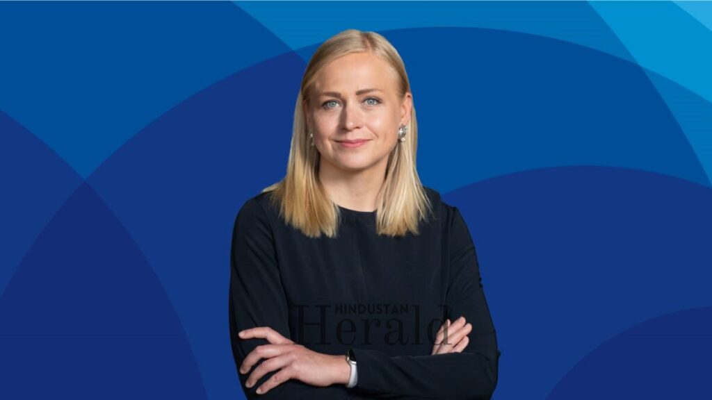  Elina Valtonen